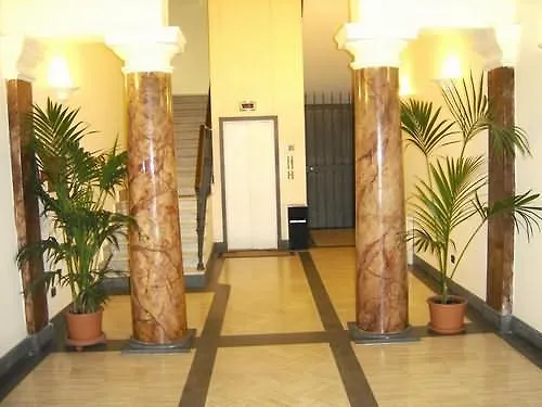 Mariano Hotel